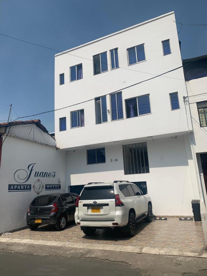 Apartahotel Juane'S Cali Exterior foto